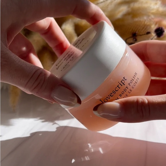 🌹🫧 LOVESCRIPT SUGARPLUM BODY POLISH 🫧🌹 - Picture 4 of 6